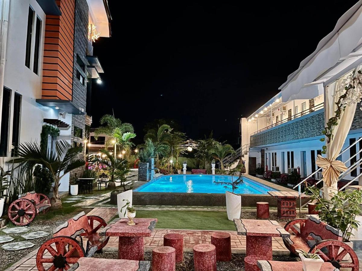 Hotel Little Rock Cebu à Île de Mactan Extérieur photo