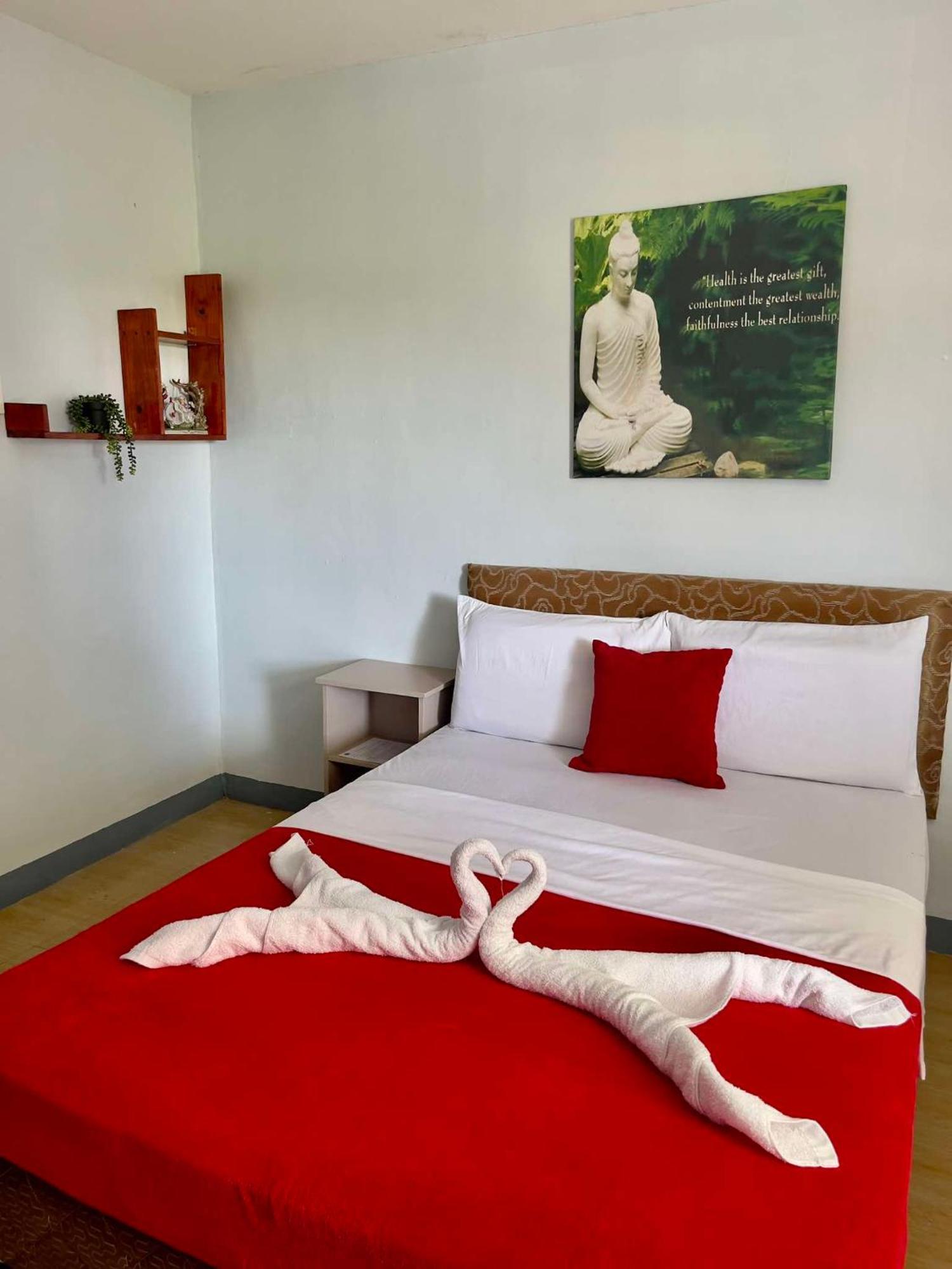 Hotel Little Rock Cebu à Île de Mactan Extérieur photo